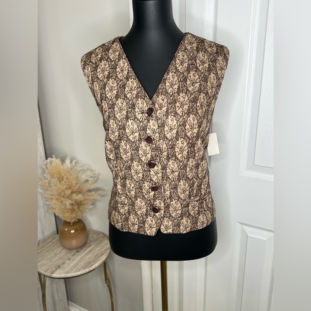 Morgan Taylor Brown and Cream Patterned Top